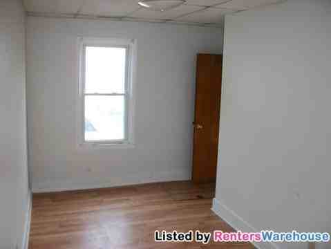 817 10th Ave N - Photo 3 of 6