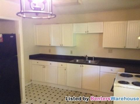 193 Polar Rock Rd SW - Photo 3 of 12