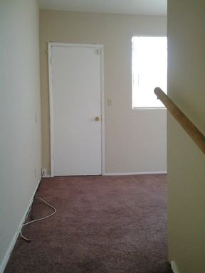 1423 52nd Ave - Photo 2 of 9