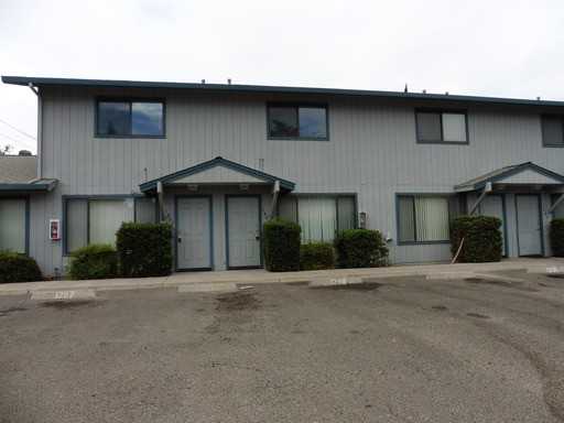 1289 Elm Ave - Photo 2 of 2