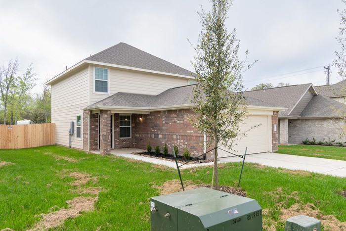 5704 Paseo Pl - Photo 2 of 11