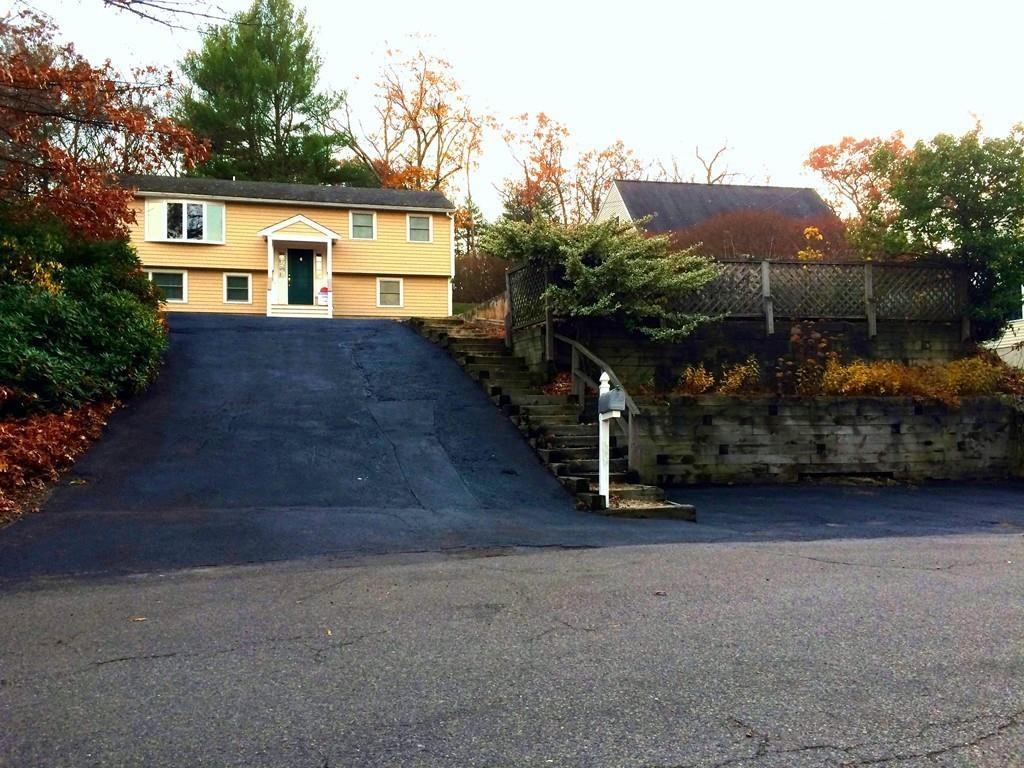 6 Beverly Dr. - Photo 2 of 15