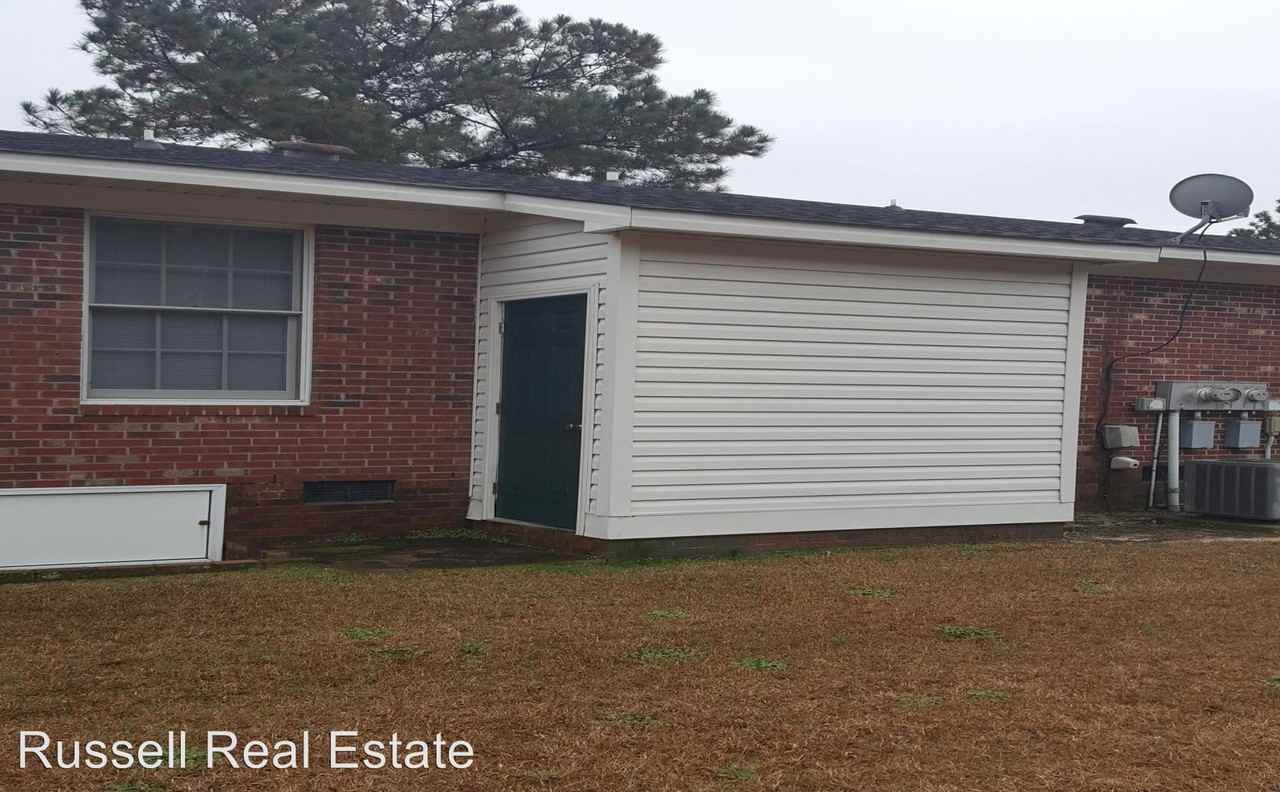 4015 Pirate Landing Drive - Photo 3 of 3