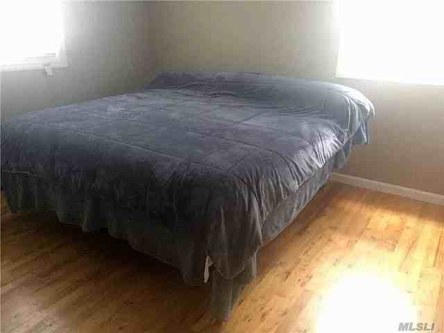 51 Vehslage St - Photo 2 of 3