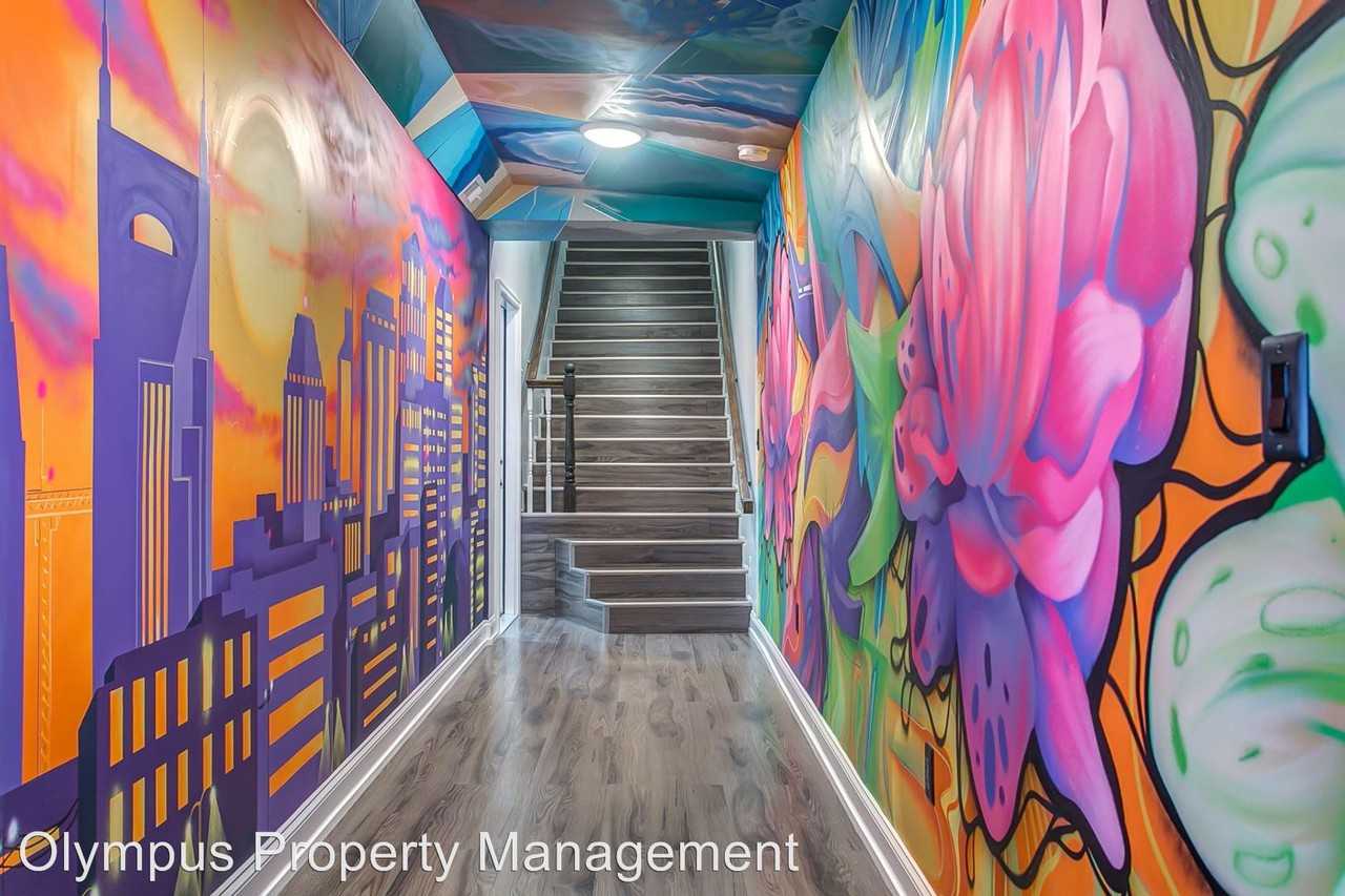 820 South 5th Street - Photo 2 of 33