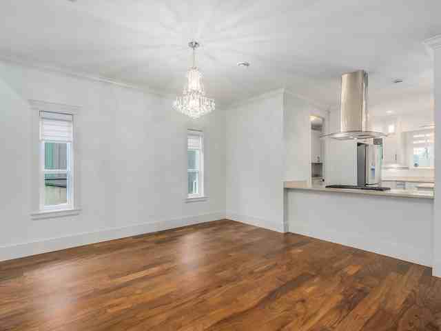 8023 Burnfield Cres - Photo 2 of 10