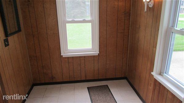 7716 Sally Dr - Photo 3 of 13