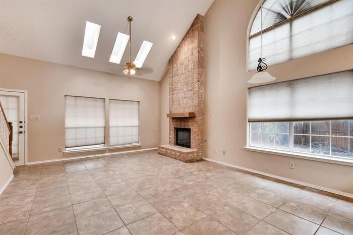 2629 Misty Glen Drive - Photo 2 of 12