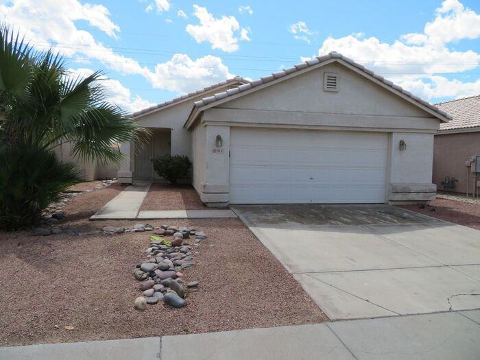 10447 West Pasadena Avenue - Photo 2 of 21