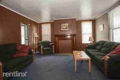 308 2nd St - Photo 2 of 10