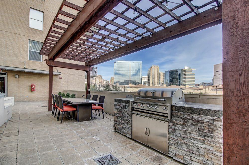 Vista at Dallas - Photo 6 of 18