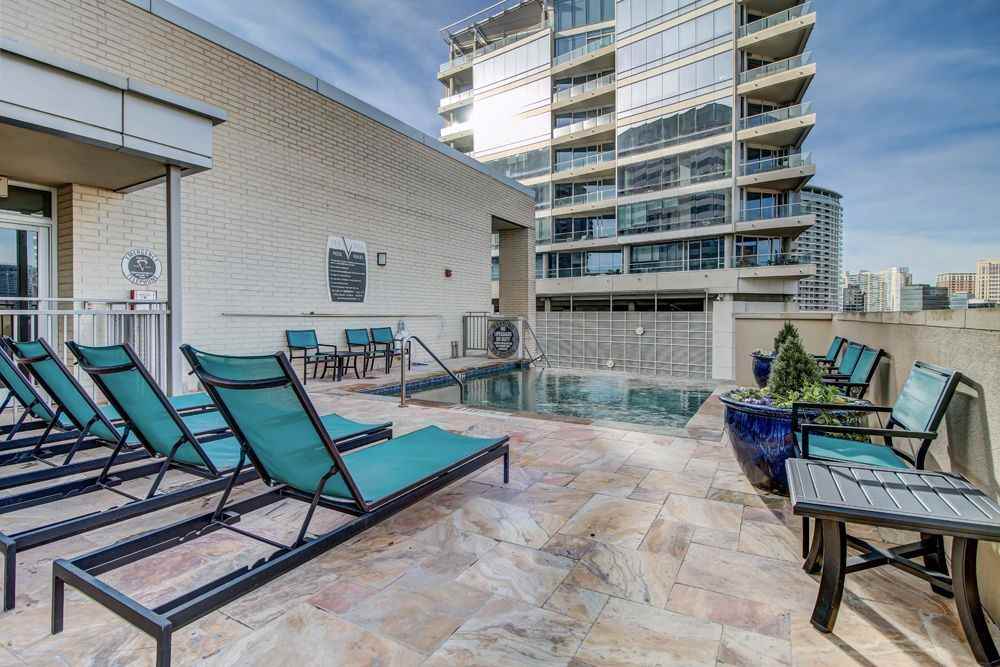 Vista at Dallas - Photo 7 of 18