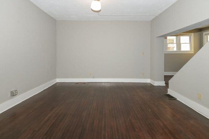 1806 Lexington Avenue - Photo 3 of 14