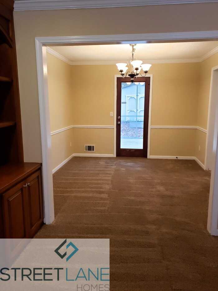 7055 Sumit Creek Drive Northwest - Photo 3 of 9