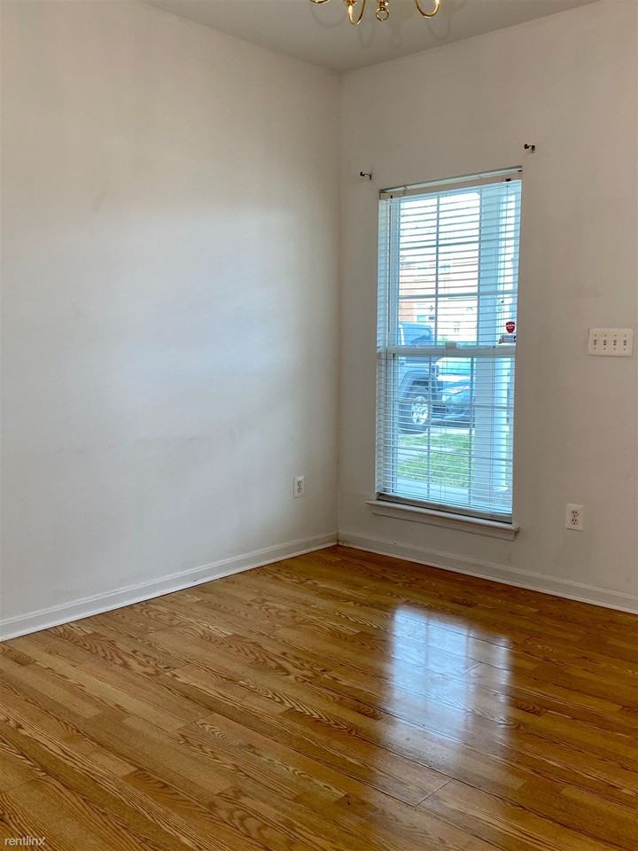 3034 Seamon Ave - Photo 3 of 18