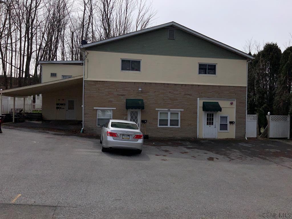 640 Evergreen St - Photo 2 of 7