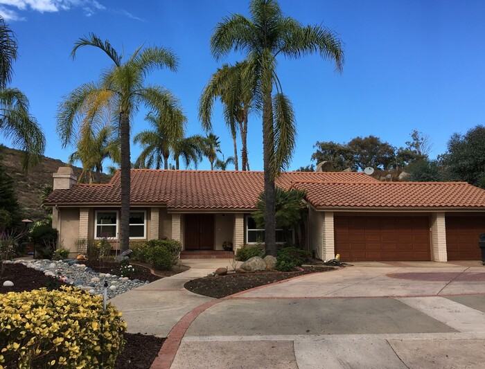 3317 Vista Rocosa - Photo 2 of 39