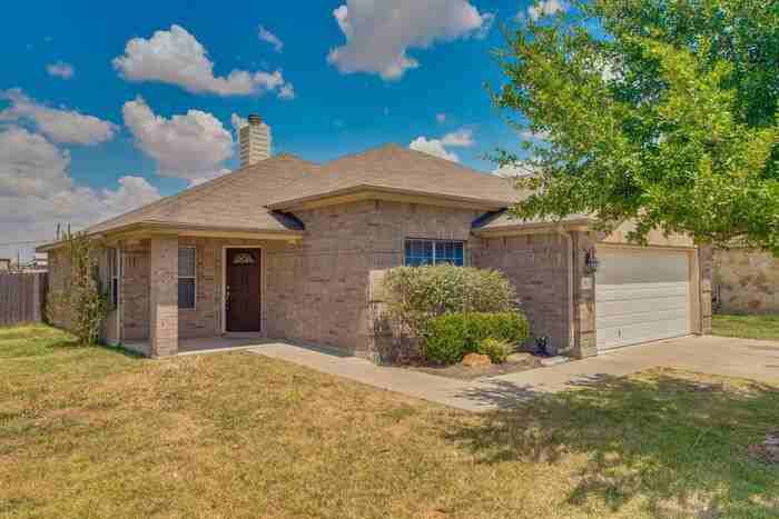 311 Gainer Drive - Photo 3 of 33
