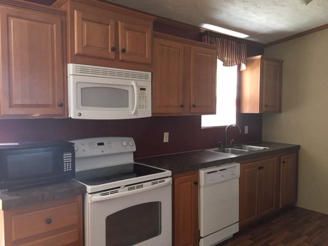 7015 Elm Street - Photo 4 of 5