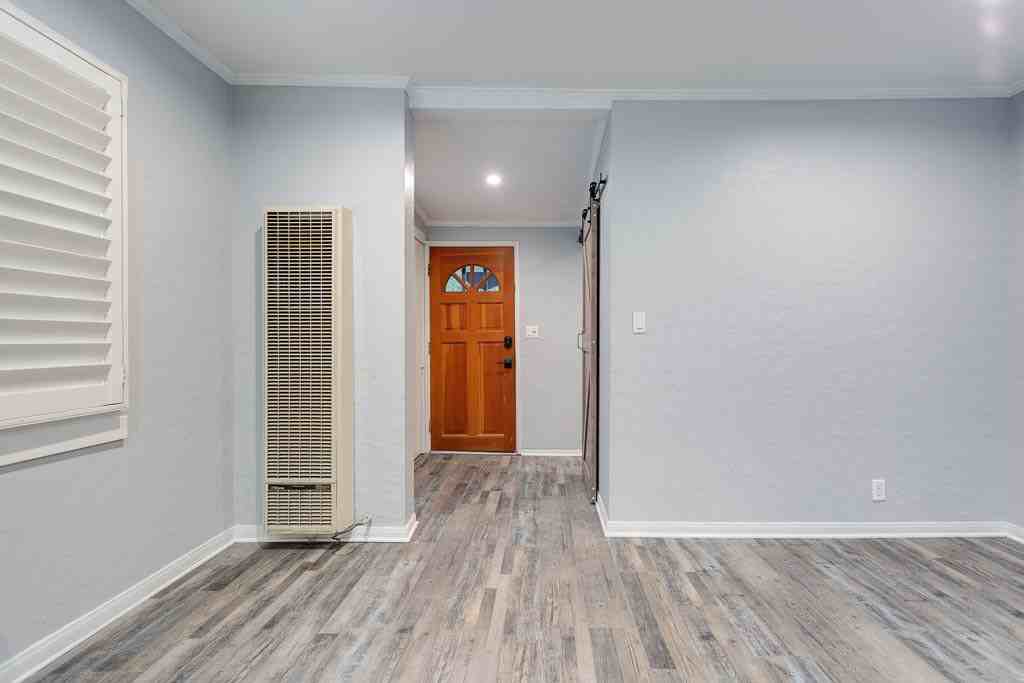 488 Audubon Way - Photo 3 of 10