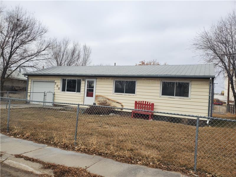 708 S. 4th - Photo 2 of 15