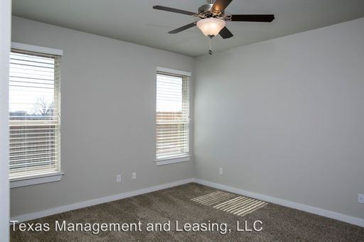 207 Hidden Springs Drive - Photo 3 of 11