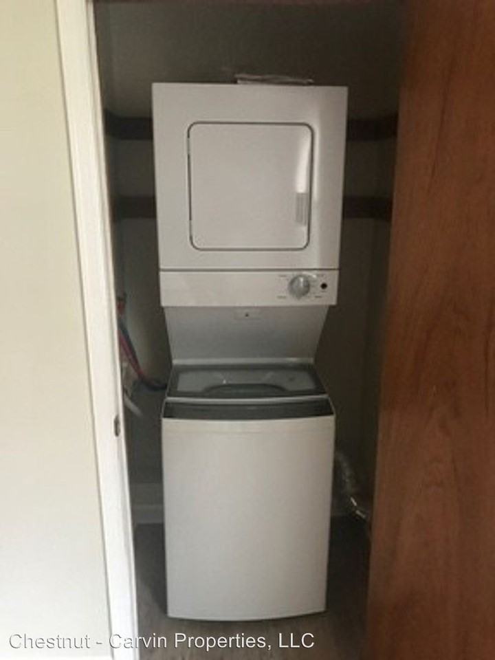 527-549 Chestnut Street 2114-2126 Carvin Street - Photo 2 of 6