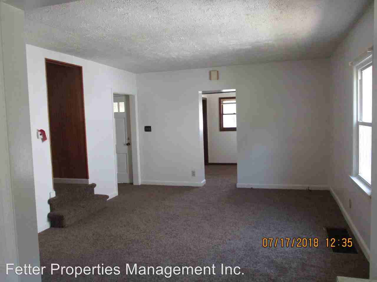 1214/1216 Corregidore Circle - Photo 3 of 6