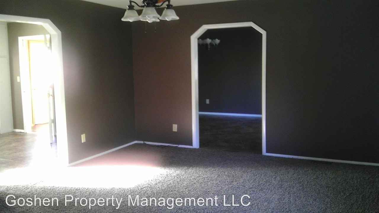 2022 North B Street - Photo 2 of 13