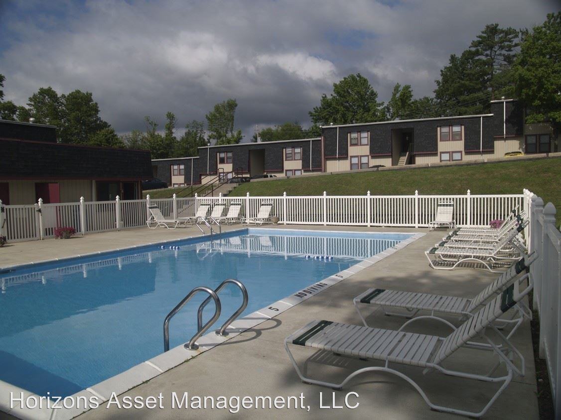 1355 Western Avenue - Photo 3 of 8