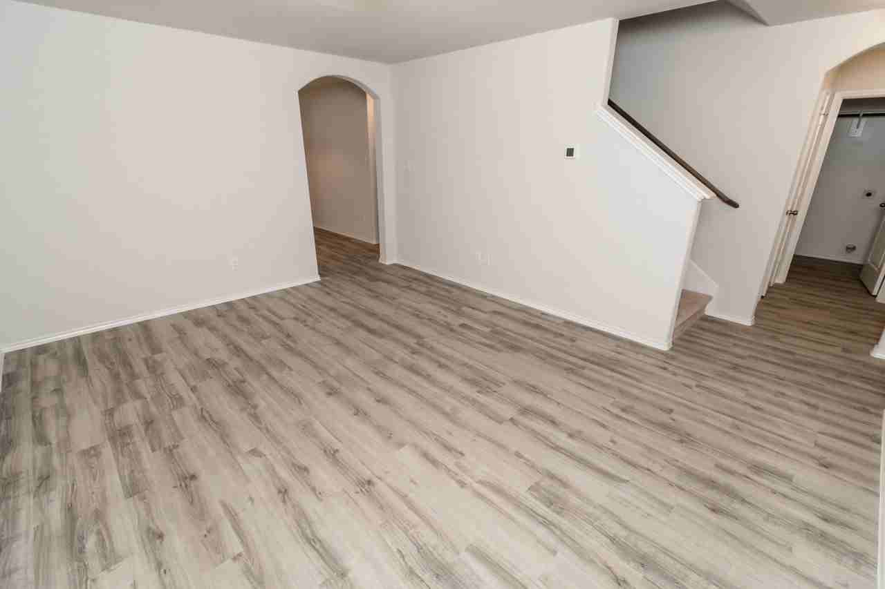 5712 Paseo Pl - Photo 2 of 2