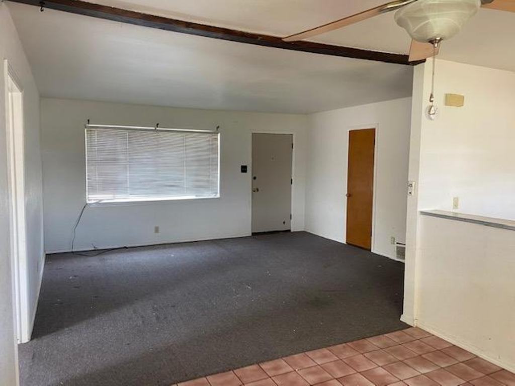 3205 Greenock St - Photo 2 of 12