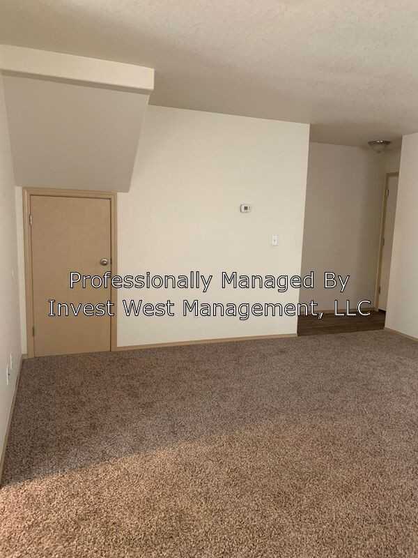 359 Ne Lechner - Photo 3 of 18