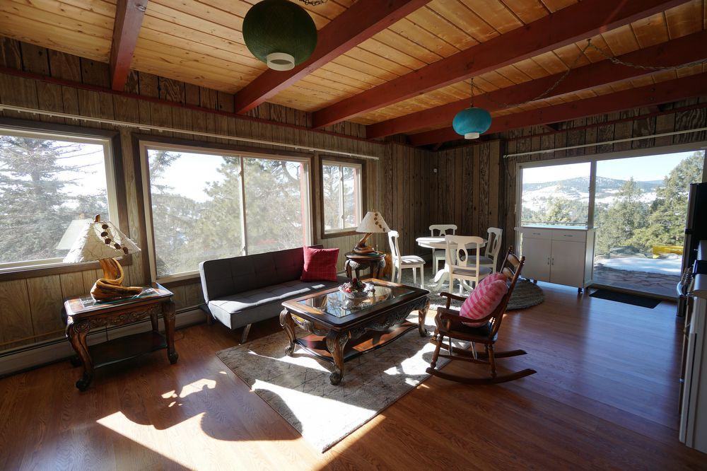 241 Zephyr Ave - Photo 3 of 10