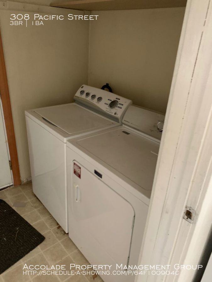 308 Pacific Street - Photo 3 of 17
