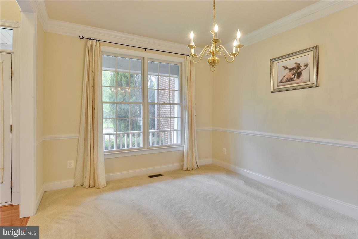 15667 Ryder Cup Drive - Photo 3 of 32