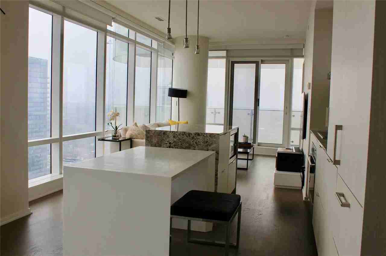 1 Bloor Street East ##5409