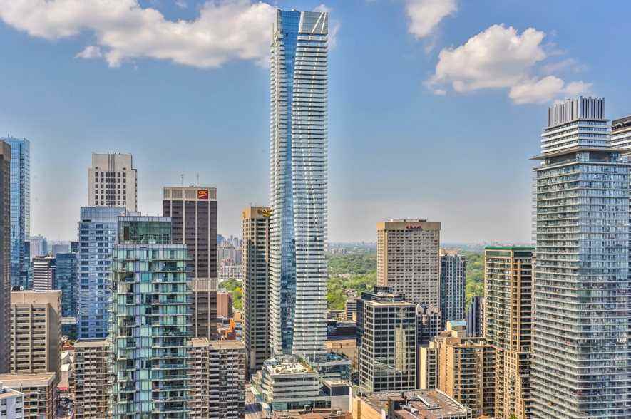 1 Bloor Street East ##310