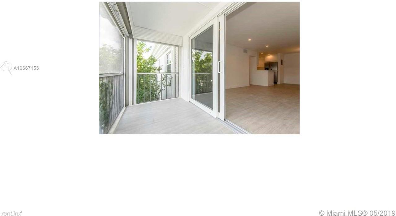 6405 Bay Club Dr #3 - Photo 2 of 16