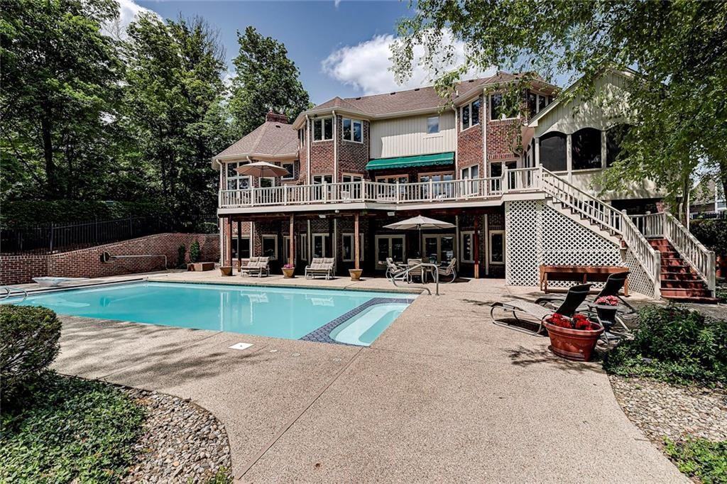 8629 Key Harbour Drive - Photo 3 of 48