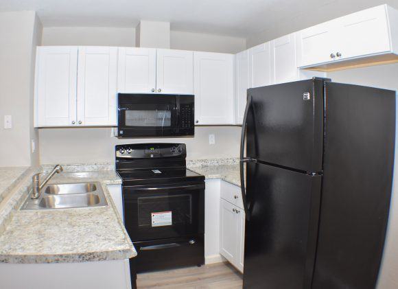 Lakeview - Photo 3 of 18