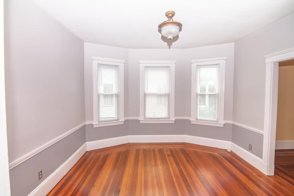 31 -33 Otis St - Photo 2 of 16