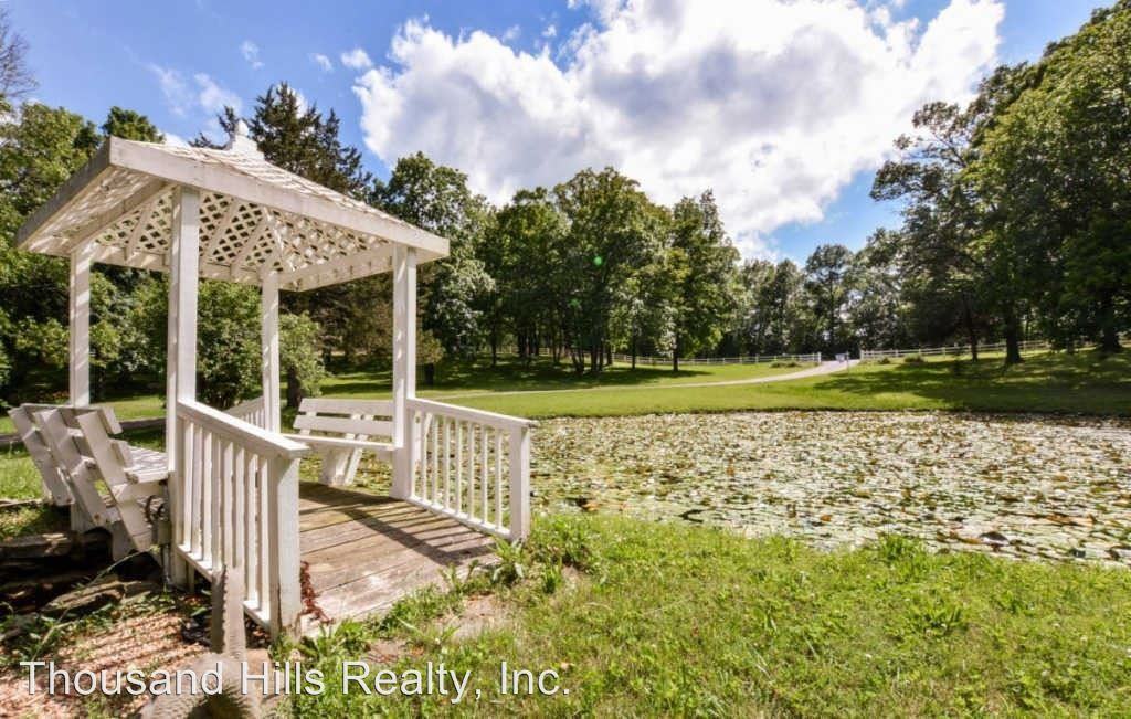 2725 W State Highway 76 - Photo 3 of 23