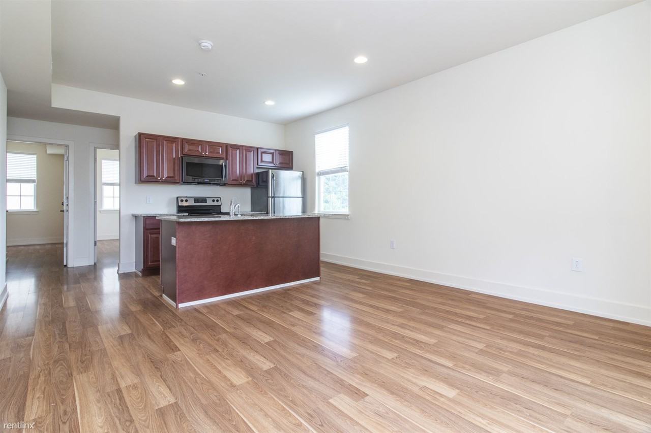 1901 N 7th St - Photo 3 of 19