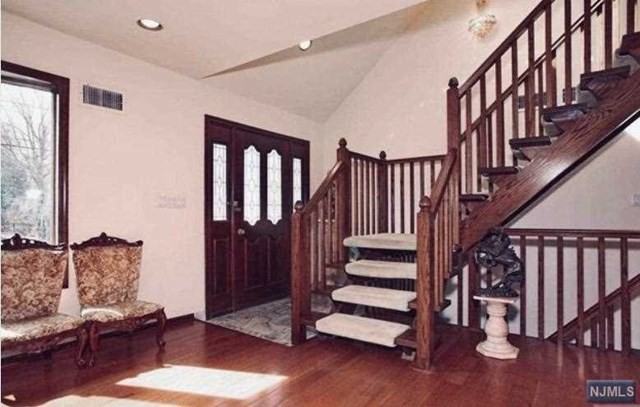 18 Jay Street - Photo 3 of 3
