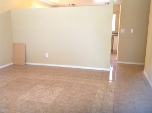 4631 W Mission Ln - Photo 2 of 4