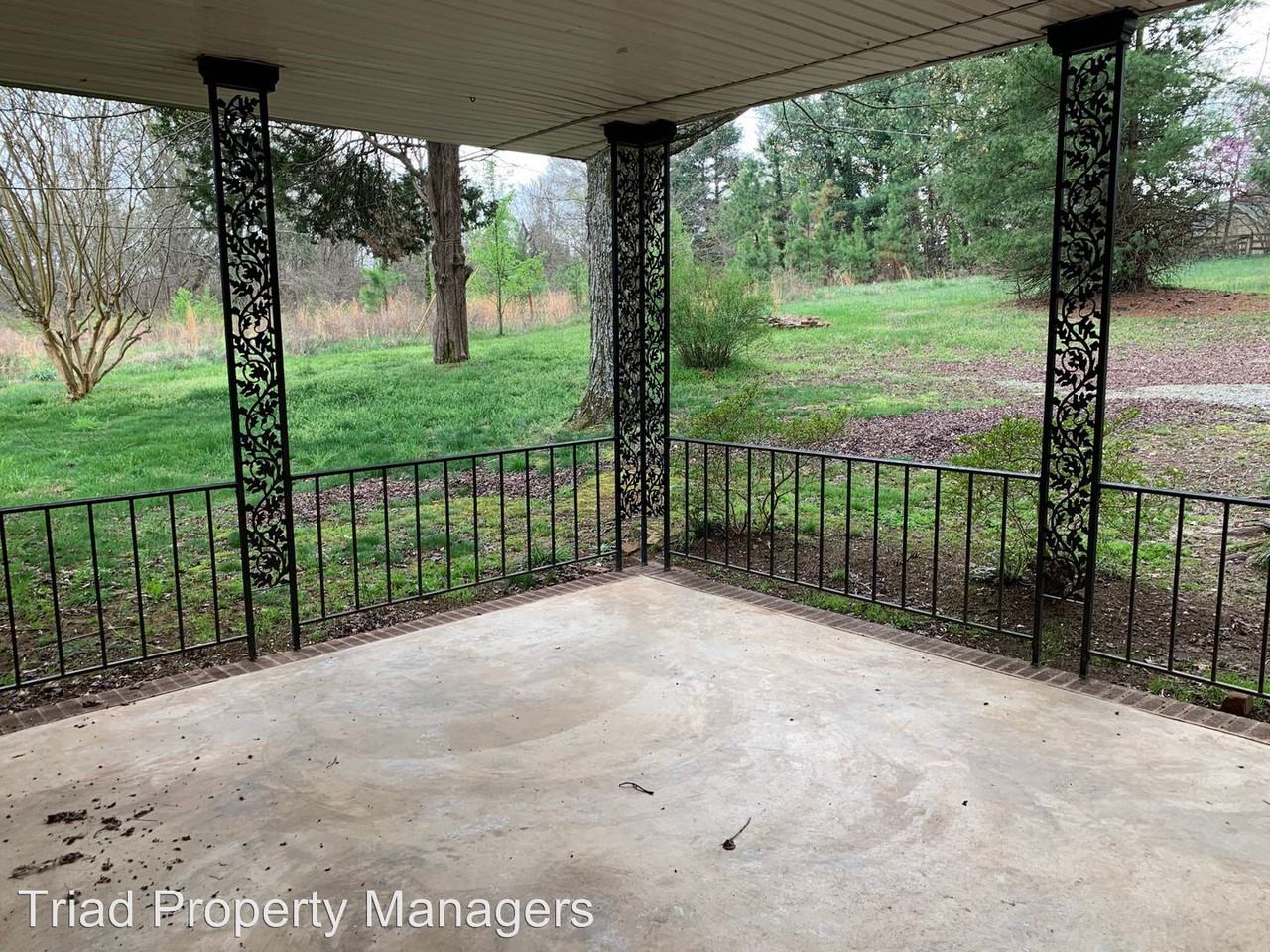 4961 Us Highway 220 N - Photo 2 of 16