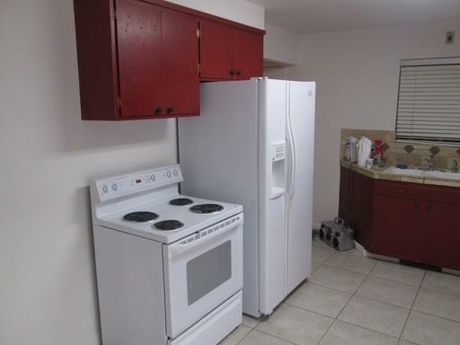 1298 N 50 E - Photo 3 of 15