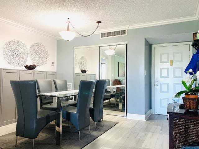 737 Southeast 1st Way #306