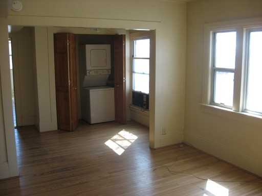 714 3rd Ave N - Photo 2 of 9